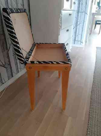 Pianotuoli/säilytyslaatikko Salo