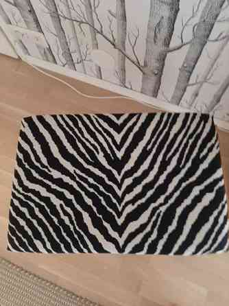 Pianotuoli/säilytyslaatikko Salo