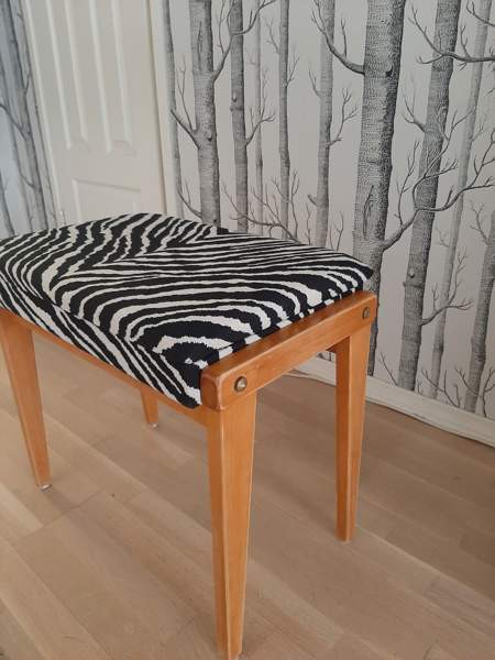 Pianotuoli/säilytyslaatikko Salo - valokuva 1