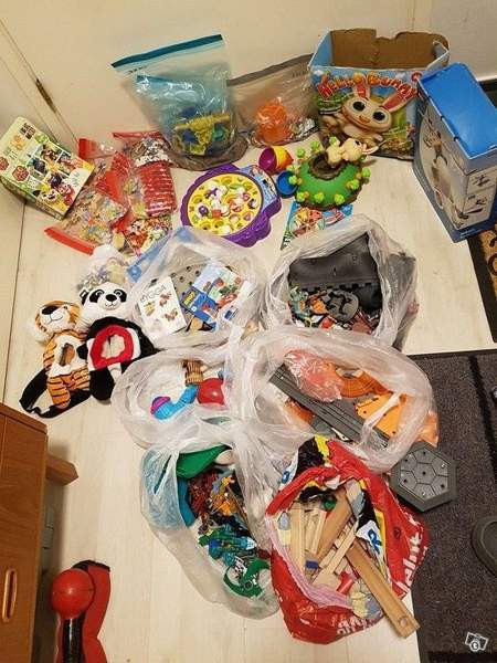 Lelut, lelu, Eri lelujen sekoitus, palapeli Espoo – foto 3