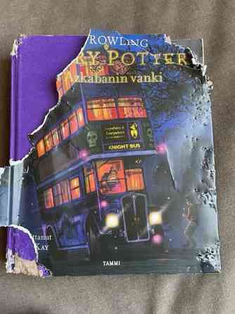 Ostetaan Harry Potter ja Azkabanin vanki (kuvitettu) Helsinki