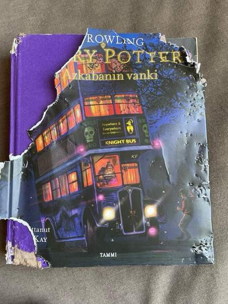 Ostetaan Harry Potter ja Azkabanin vanki (kuvitettu) Helsinki - photo 1