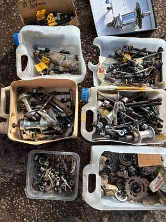 Pyörän akseleita! Nokia