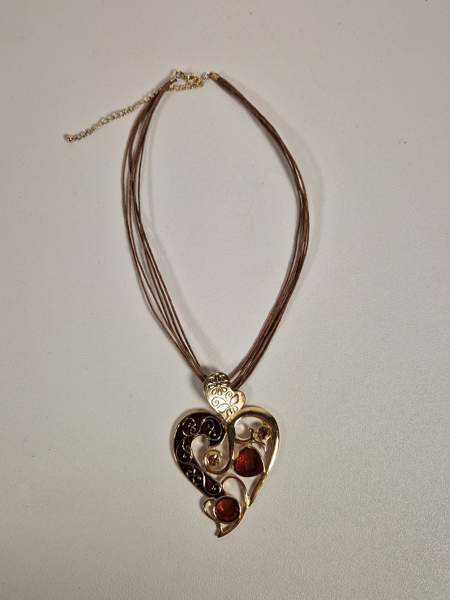 Kaunis kaulakoru Lahti - valokuva 3