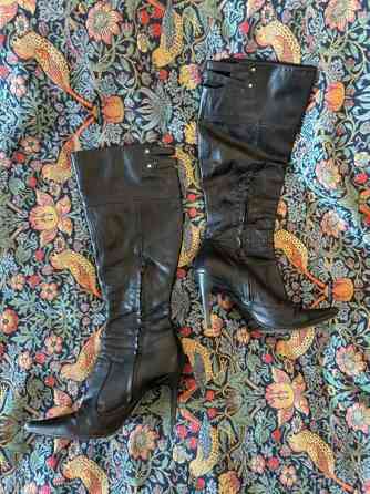 Biancon vintage nahkasaappaat Helsinki