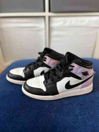 Nike air jordan 1 mid Turku