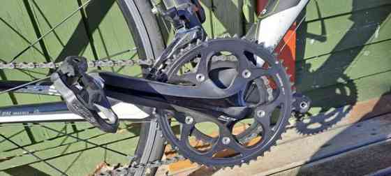 Maantiepyörä KTM Strada 3500, hiilikuiturunkoinen Мянтсяля