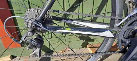 Maantiepyörä KTM Strada 3500, hiilikuiturunkoinen Мянтсяля