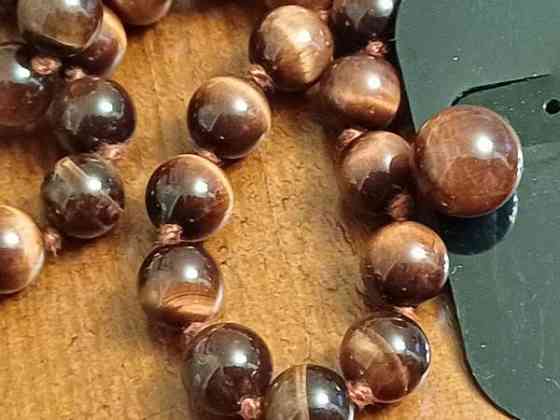 Kaulakoru ja korvakorut,  punainen tiikerinsilmä Kouvola