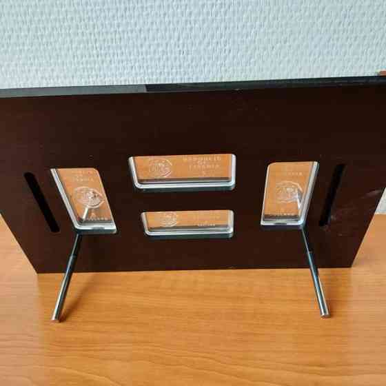 Hopeamerkkia  Tiikerin vuosi 2010 Liberia Taipalsaari