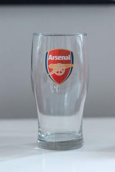 Arsenal mukit, tuoppi, pyyhe, lasinaluset, juomapullo Helsinki - photo 7