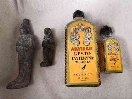 Mustepullo ja sen pentu, kaksi 10 tai 4000 vuotta vanhaa egyptiläispatsasta Раума