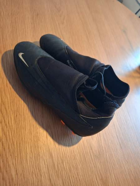 Nike nappikset 37.5 Hattula - изображение 1