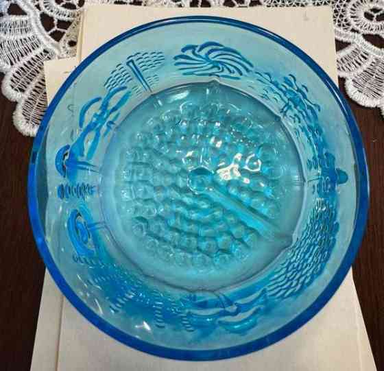 Nuutajärvi, Oiva Toikan Flora-sarjan 2 kulhoa, iso ja pieni Kirkkonummi