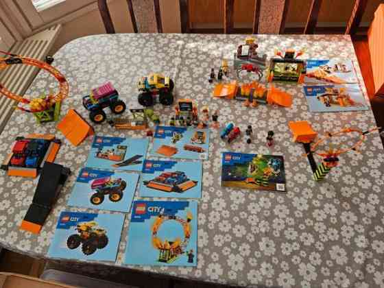 Myydään Lego City 60293, 60295 ja 60299 Espoo