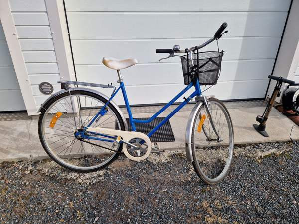 Tunturi "Daami" ja "VIP" Polkupyörät 28", 3-Vaihdetta, jalkajarrut Hämeenkyrö - photo 2