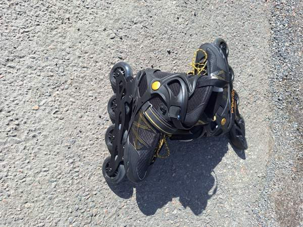 Rullaluistimet Hangsten koko 44 Lahti - valokuva 4