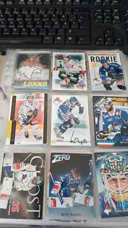 450 kpl Vanhoja jääkiekkokortteja Tampere