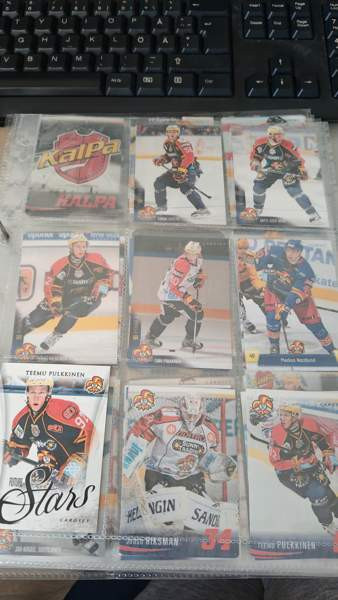 450 kpl Vanhoja jääkiekkokortteja Tampere – foto 7
