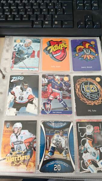 450 kpl Vanhoja jääkiekkokortteja Tampere – foto 4