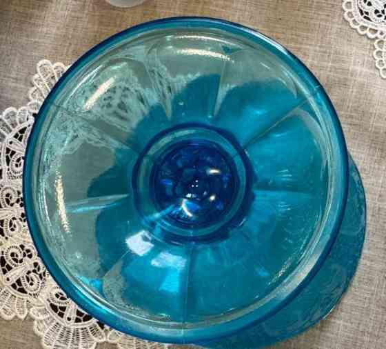 Riihimäen, turkoosin sininen iso tarjoilumalja Kirkkonummi