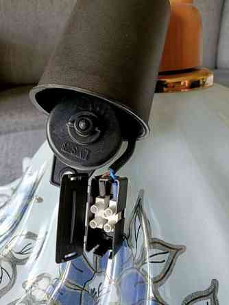 Lasinen kattovalaisin Pori