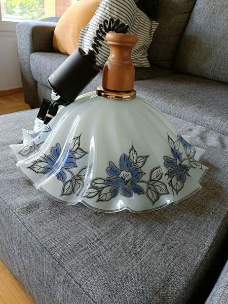 Lasinen kattovalaisin Pori - valokuva 1