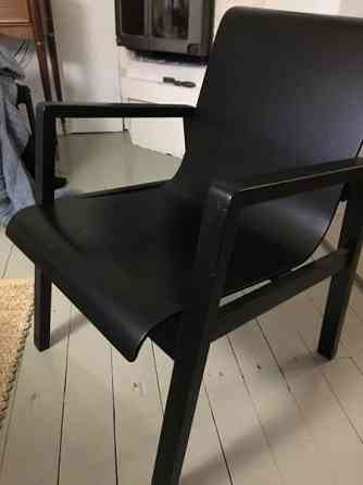 Aalto nojatuoli 403 musta Jyväskylä