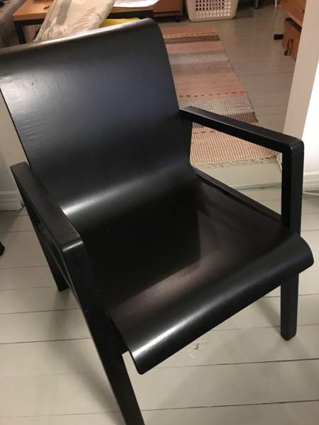 Aalto nojatuoli 403 musta Jyvaeskylae – foto 2