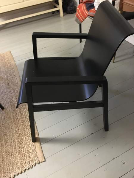 Aalto nojatuoli 403 musta Jyvaeskylae – foto 3