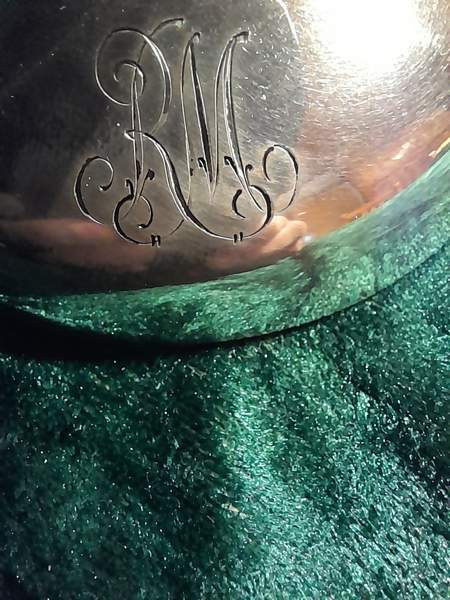 Kultakeskuksen hiottua kristallia maljakko hopea jalalla Лахти - изображение 4