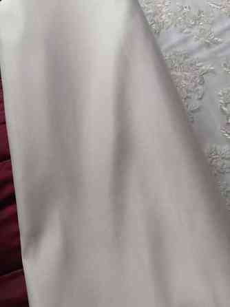 New Duchess valkoinen satiinikangas 4.5m Куопио