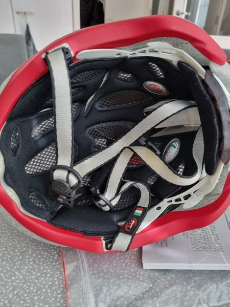 LAS Victory Supreme Road Racing Helmet Espoo – foto 2