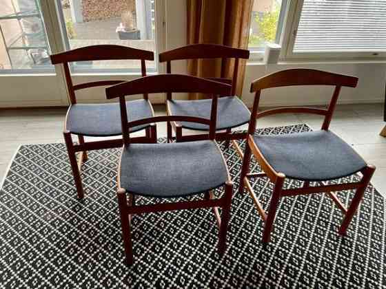 Tanskalaiset Søborg Møbler ruokapöydäntuolit Hyvinge