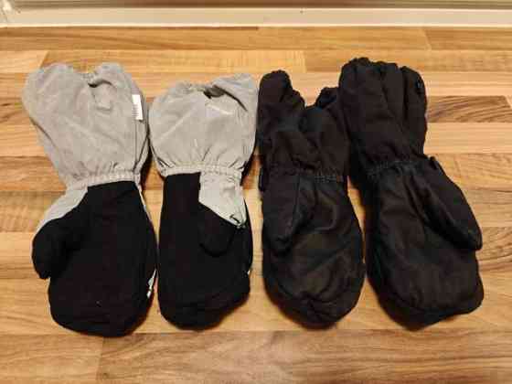 Reimatec kahdet toppahanskat koko 4 (4-6v.) Пори