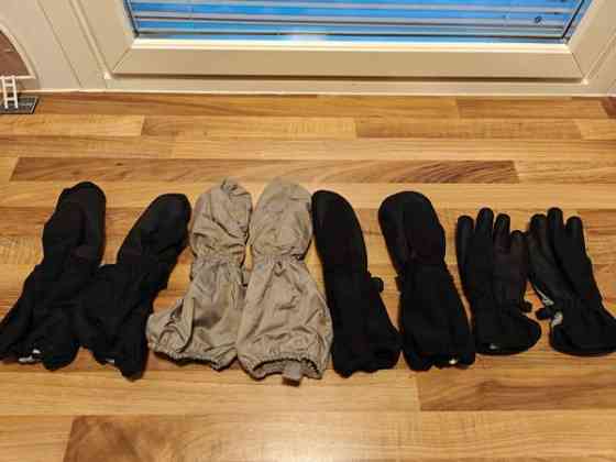 Neljät hanskat välikauteen n. 4-5 -vuotiaalle Пори