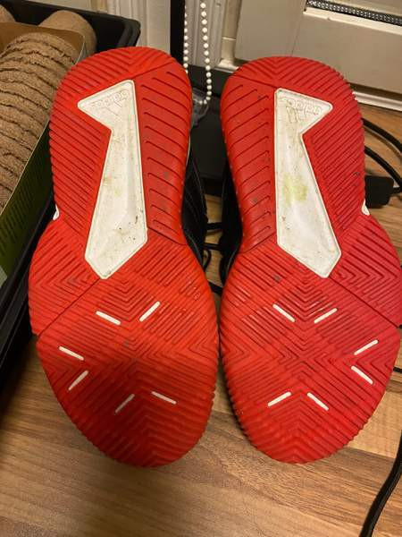 Adidas kengät 39 1/3 Вааса - изображение 3