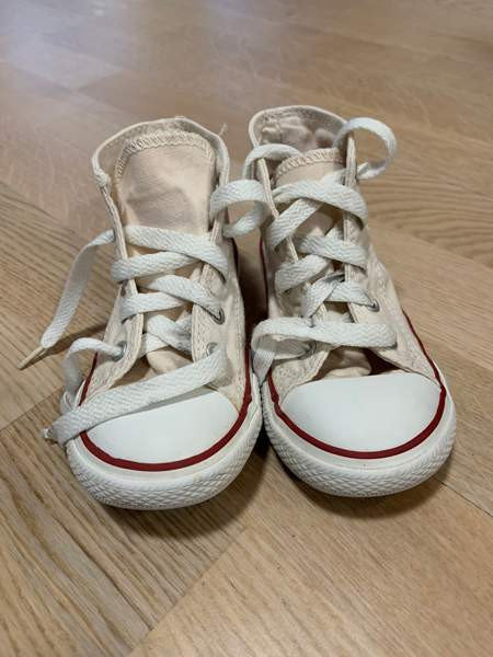 Converse tennarit 25 Vantaa - valokuva 2