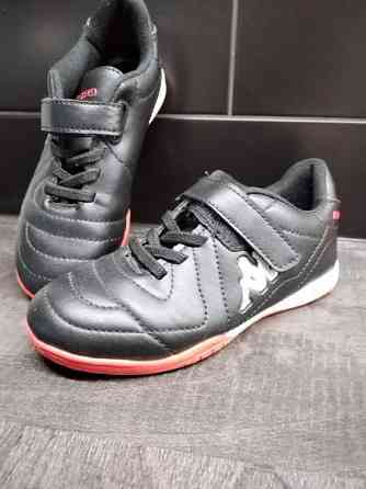 Jalkapallo sisäpeli kengät koko 31 Riihimaeki