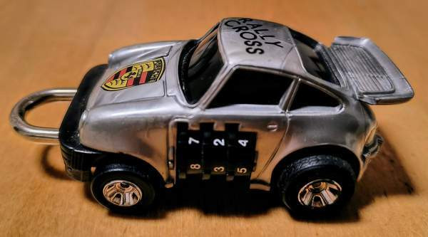 Leluauto numerolukolla Ювяскюля - изображение 2