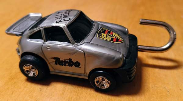 Leluauto numerolukolla Ювяскюля - изображение 5