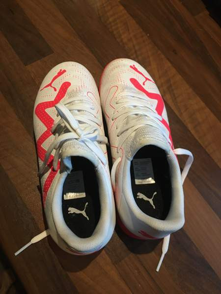 Lasten sisäpelikengät Varkaus - valokuva 3