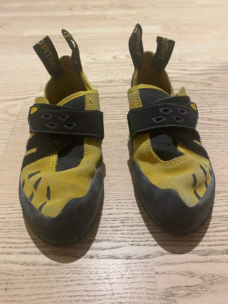 Lasten La Sportiva -kiipeilykengät Helsinki - valokuva 3