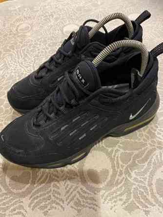 Nike Air Max jumppa ja treenikengät Vantaa