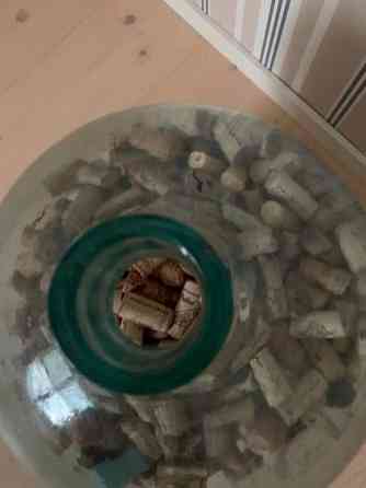 Iso avi-pullo korkeilla Оулу