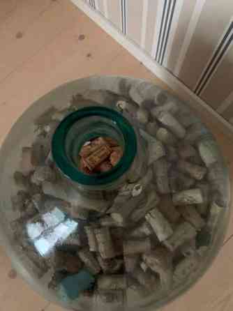 Iso avi-pullo korkeilla Оулу