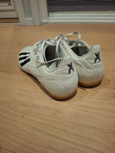 Adidas sisäpelikengät 42 Kempele - photo 2