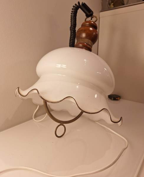 Vintage kattovalaisin Vantaa – foto 1