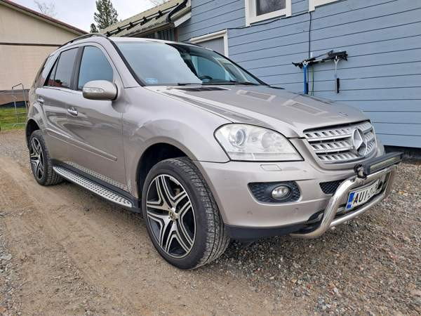 Mercedes-Benz ML Toholampi - изображение 1