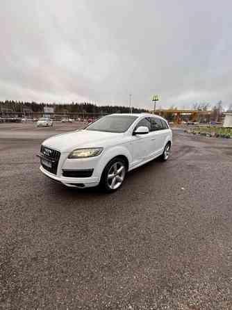 Audi Q7 Hollola